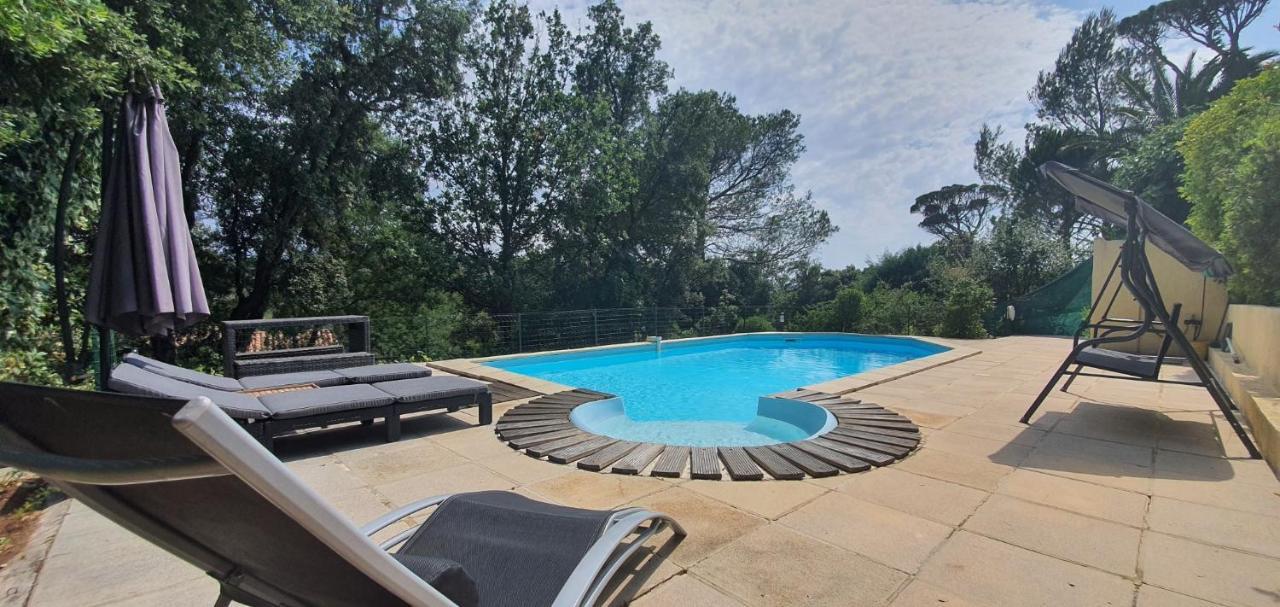 Saint Raphael - Appartement Dans Villa Au Calme A Valescure Y- Prix Inchanges Zewnętrze zdjęcie